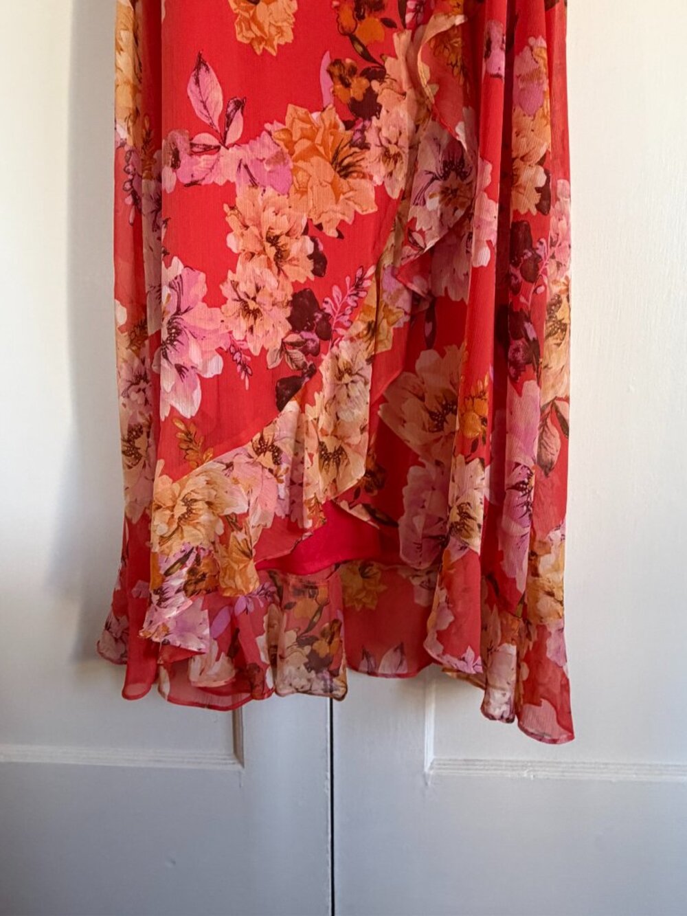 Fun & Flouncy High-Low Maxi Dress - Picture 2 of 8